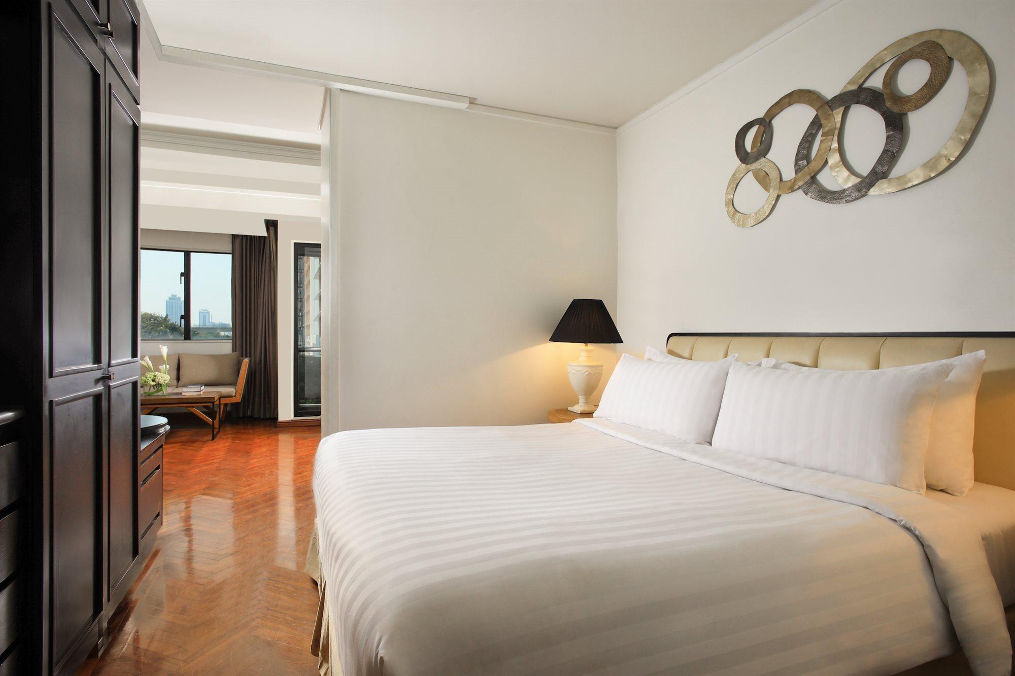 Oakwood Suites Kuningan จาการ์ตา ภายนอก รูปภาพ