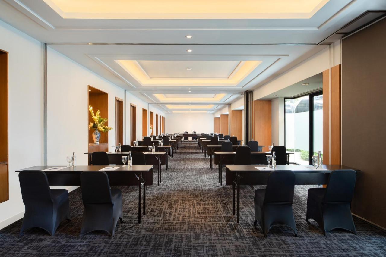 Oakwood Suites Kuningan จาการ์ตา ภายนอก รูปภาพ