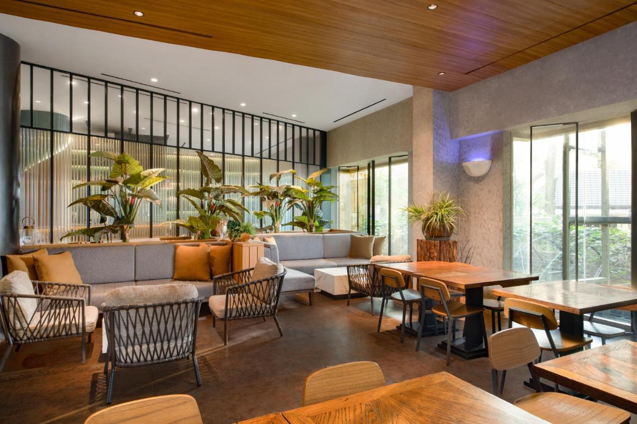 Oakwood Suites Kuningan จาการ์ตา ภายนอก รูปภาพ