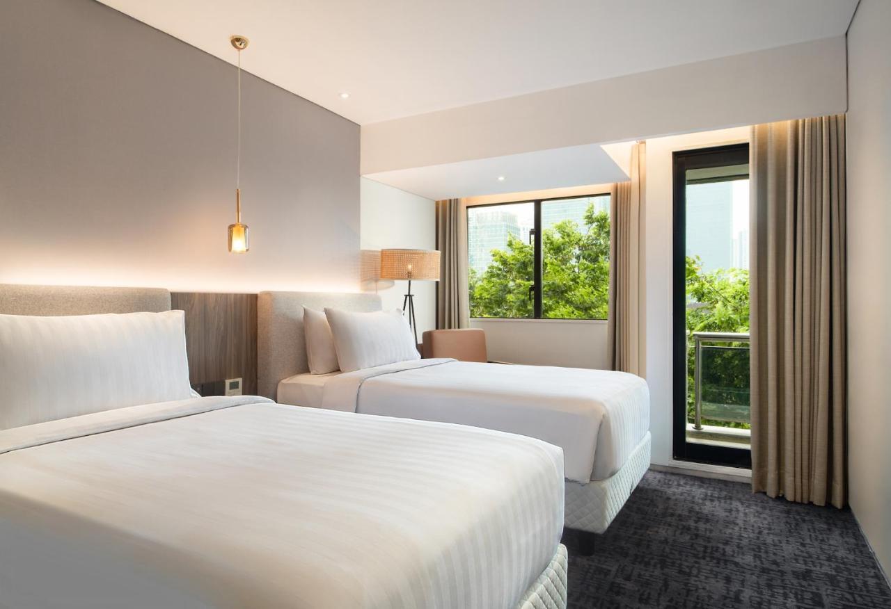 Oakwood Suites Kuningan จาการ์ตา ภายนอก รูปภาพ